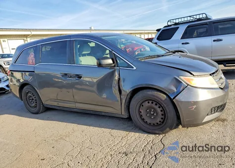2013 Honda Odyssey Lx z USA, uszkodzony, nr VIN 5FNRL5H24DB056290